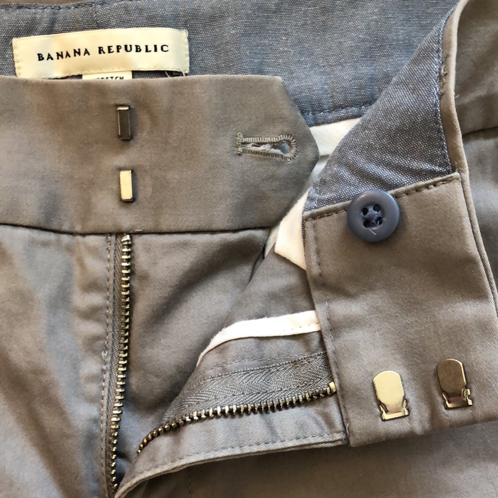BANANA REPUBLIC khaki style cropped pants - Picture 4 of 10